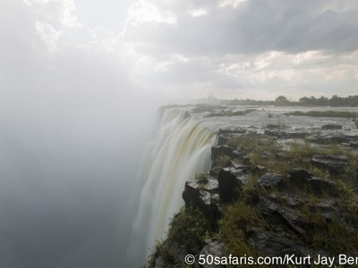 Victoria falls, calendar, when to go, best, wildlife, safari, photo safari, photo tour, photographic safari, photographic tour, photo workshop, wildlife photography, 50 safaris, 50 photographic safaris, kurt jay bertels, rainbow, waterfall